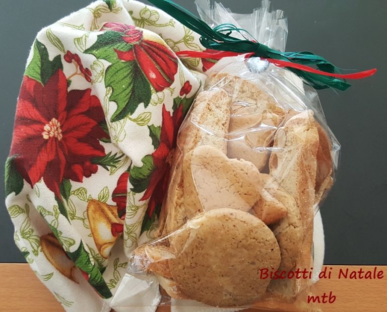 BISCOTTI di Natale 2019