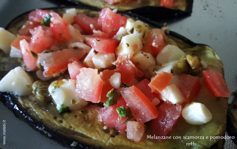 MELANZANE con scamorza e pomodoro