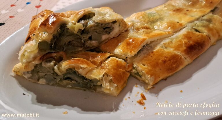 Rotolo di pasta sfoglia con carciofi e formaggi