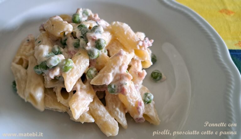 Pennette con piselli, prosciutto cotto e panna