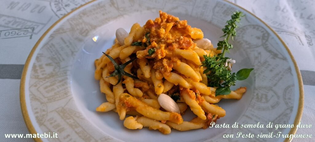 Pasta di semola di grano duro con Pesto simil-Trapanese